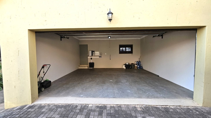 4 Bedroom Property for Sale in Melodie North West